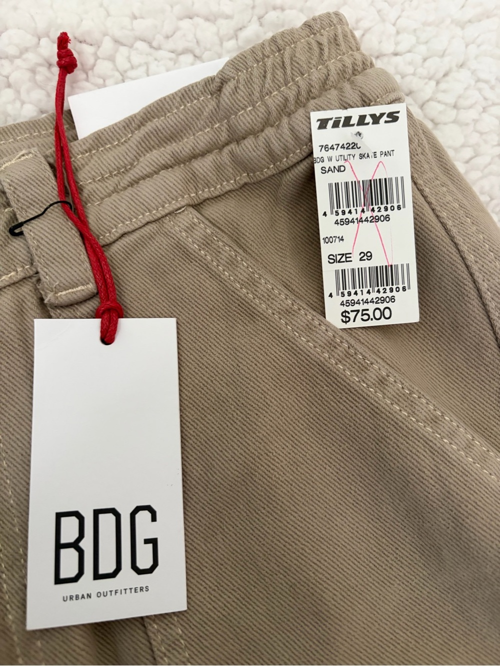 BDG by Urban Outfitters Men's Khaki Cargo Pants – Skate Jeans – Size 29W x 32L
